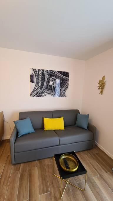 Appt 80M², 13 P, Disneyland, Fibre, 2 Parkings Chessy  Exterior foto